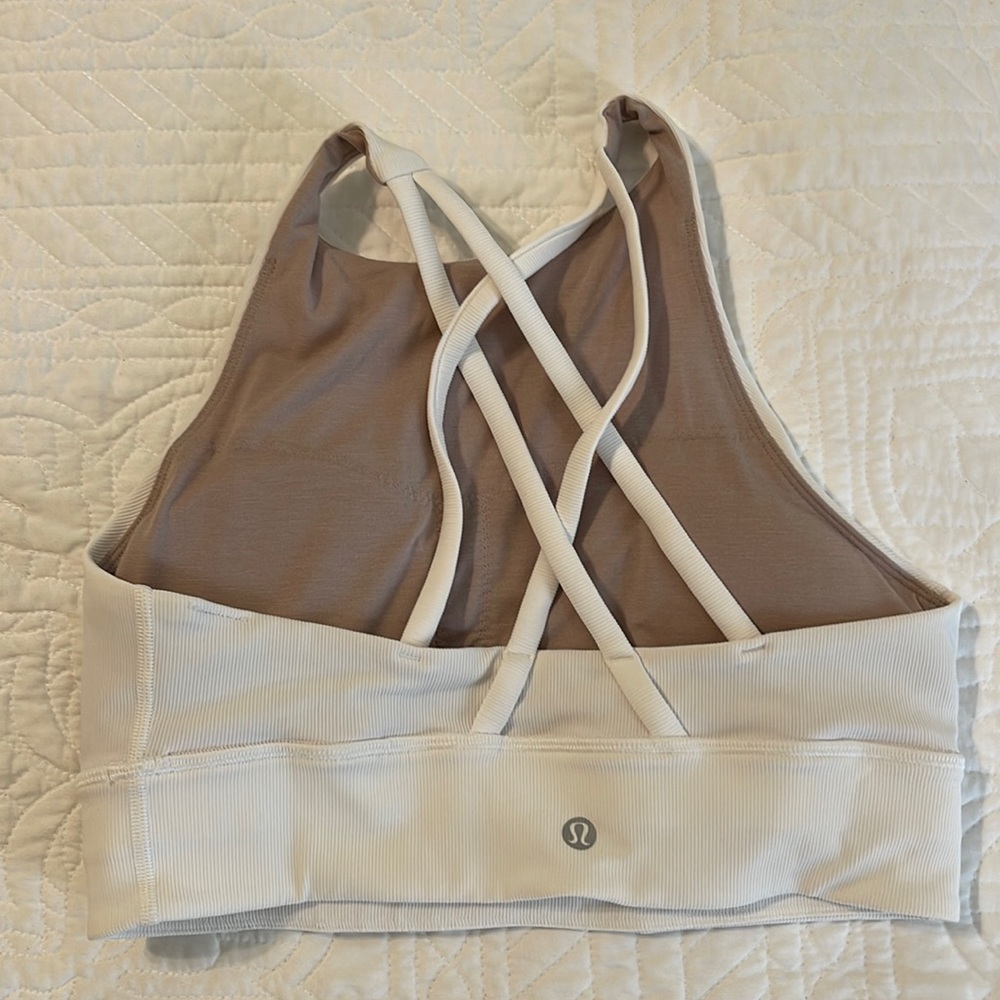 Lululemon high neck sports bra